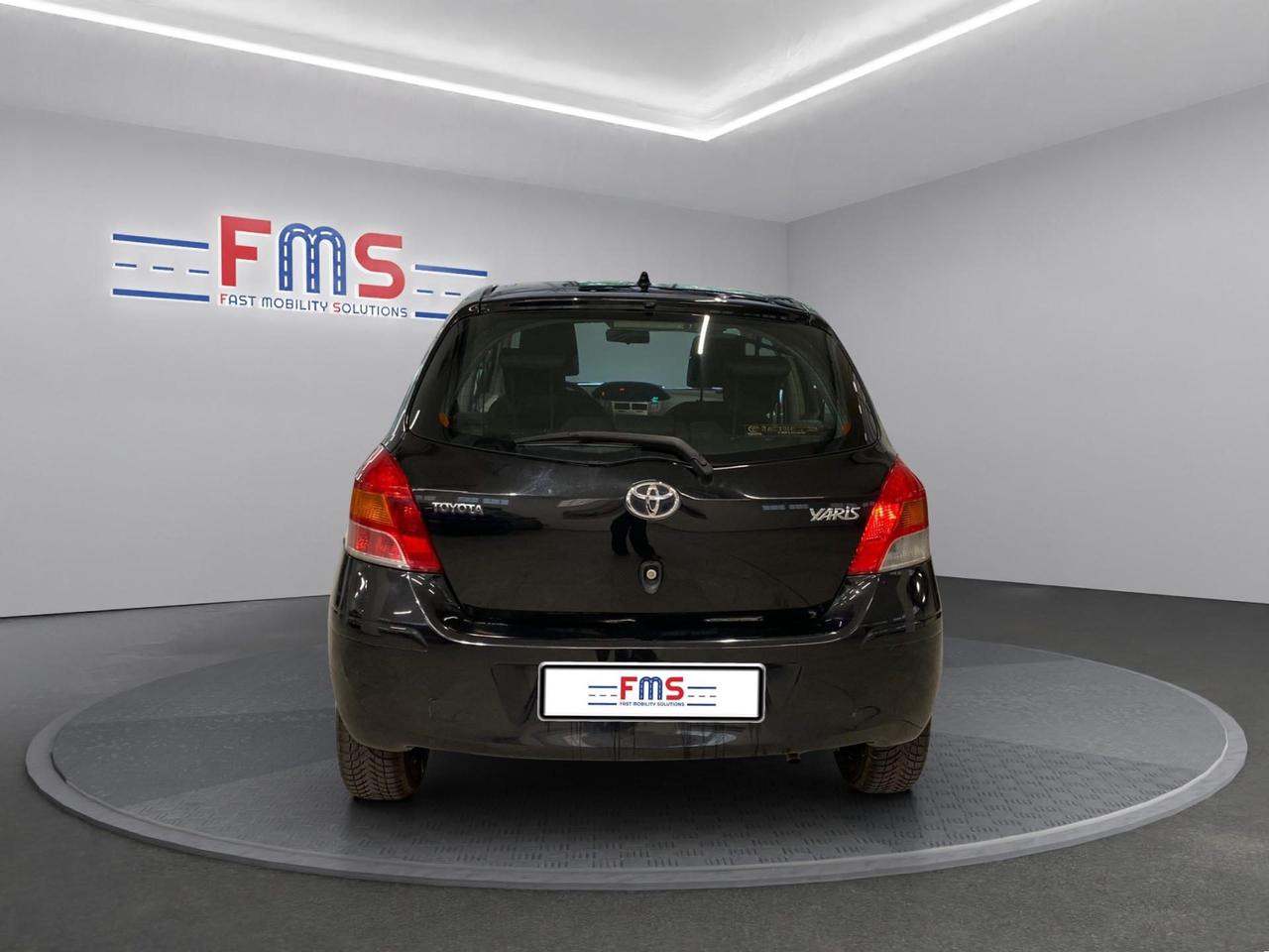 Toyota Yaris 5p 1.0 Now