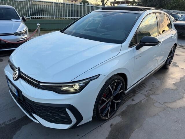 Volkswagen Golf DSG 265cv GTI