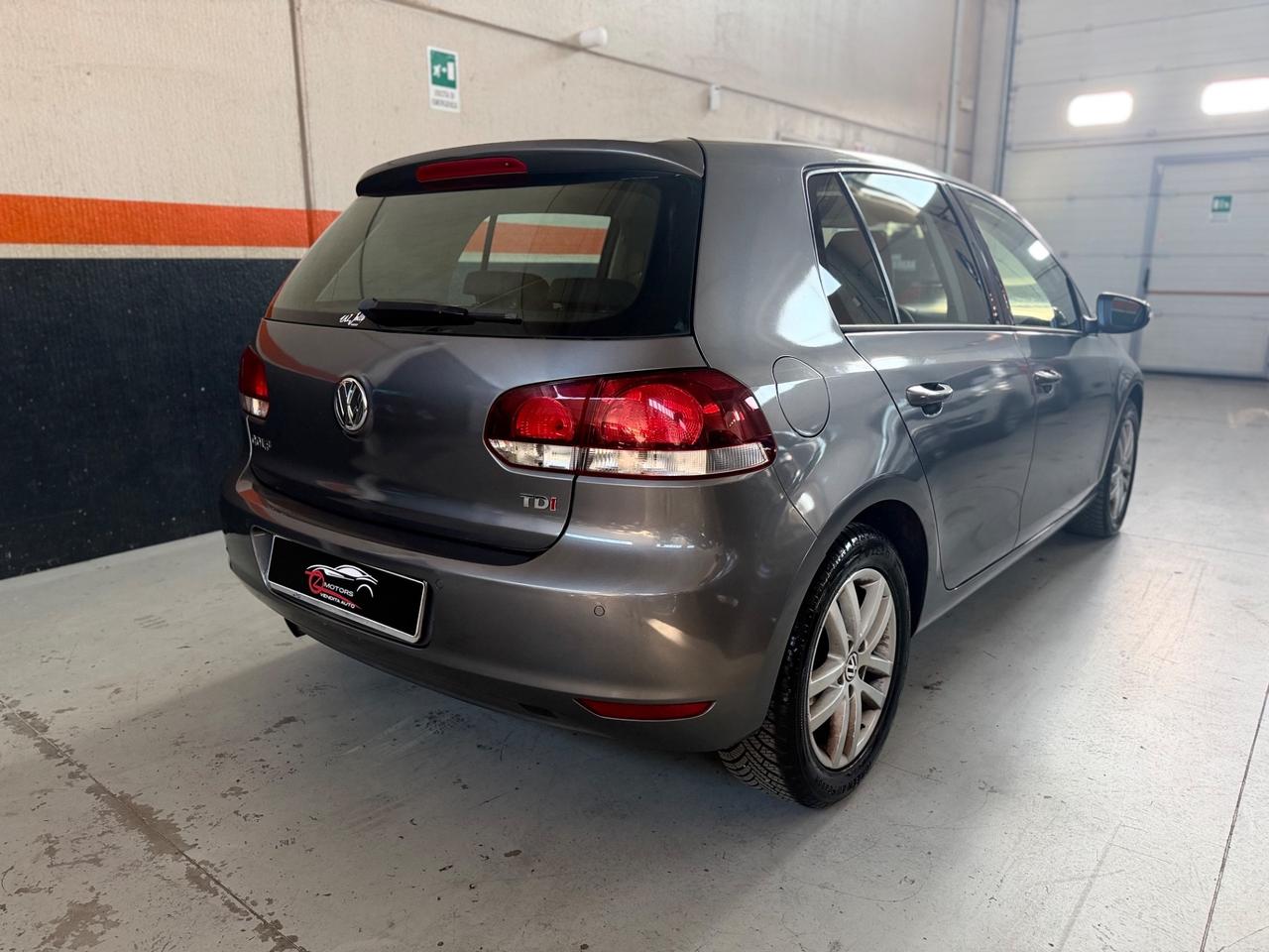 Volkswagen Golf 1.6 TDI DPF 5p. Highline NEOPATENTATI
