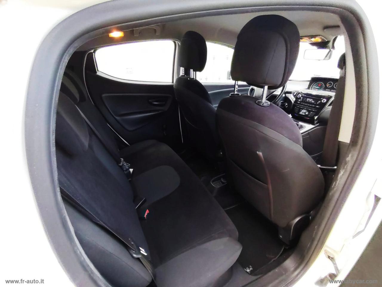 LANCIA Ypsilon 1.3 MJT 95 CV 5p. S&S Silver