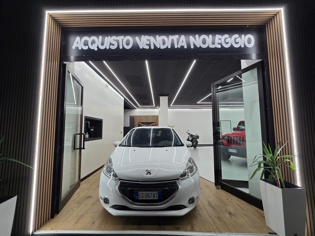 Peugeot 208 1.4 HDi 68 CV 5 porte Access