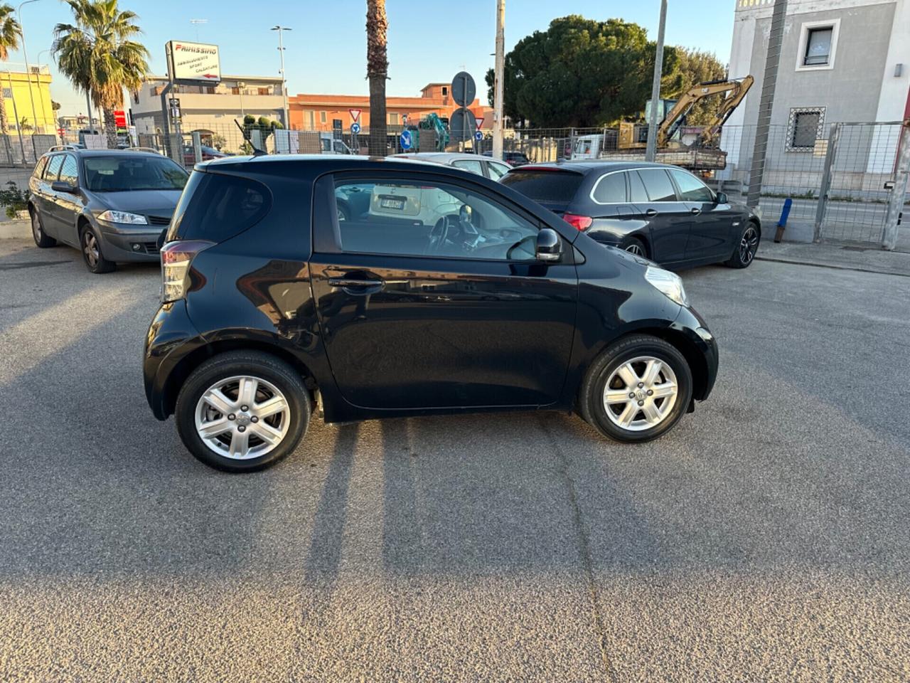 Toyota iQ 1.0 Multidrive Versione Lancio