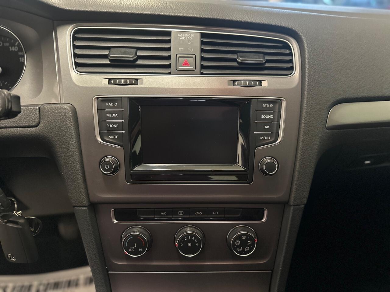 Volkswagen Golf 1.6 TDI 90 CV 5p. Trendline NEOPATENTATI