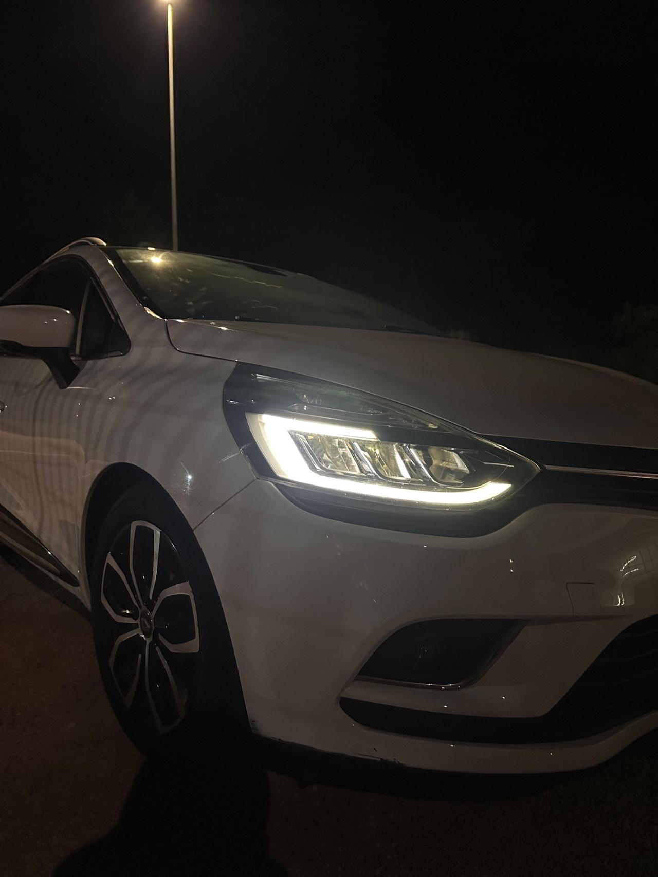 Renault Clio Sporter Energy Zen-2017 LED/NAVI/16"