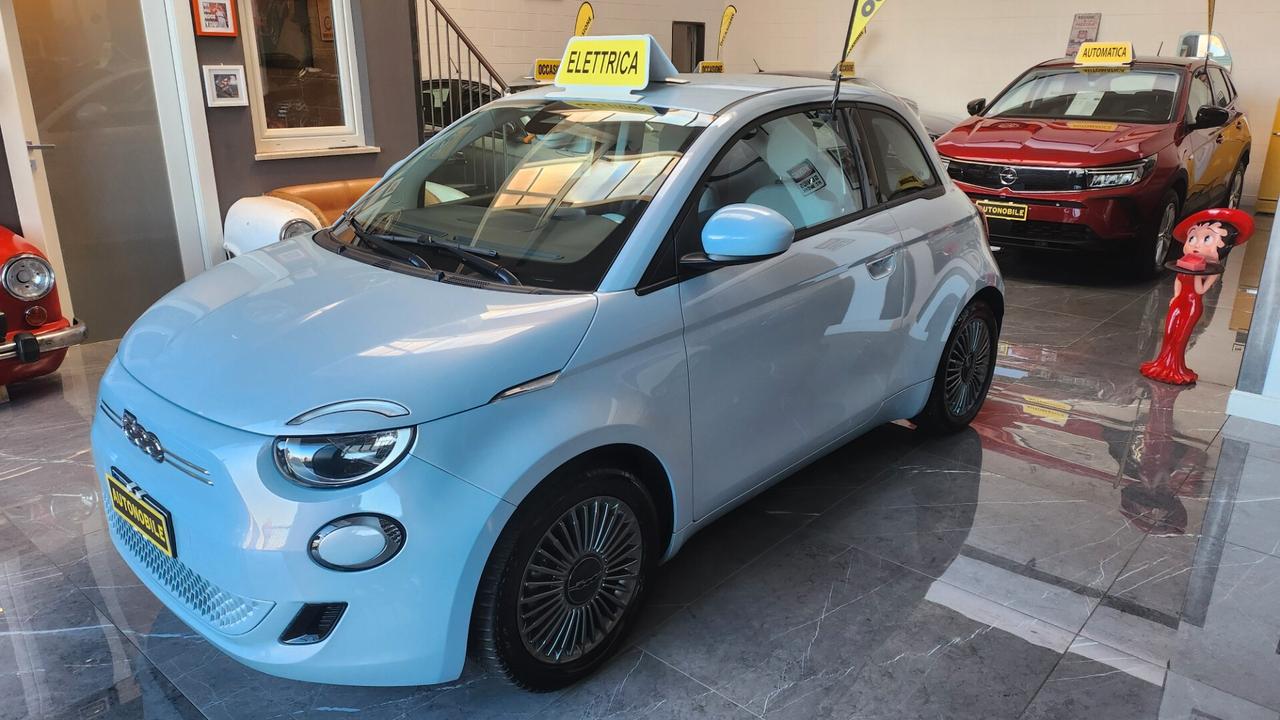 Fiat 500 500e 3+1 42 kWh