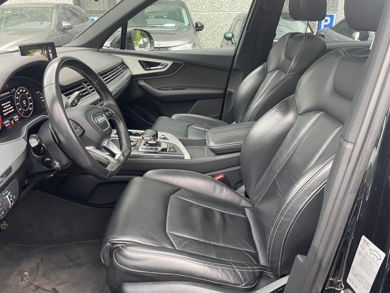 Audi Q7 3.0 TDI 272 CV quattro*Automatik*S line*Tetto*Pelle