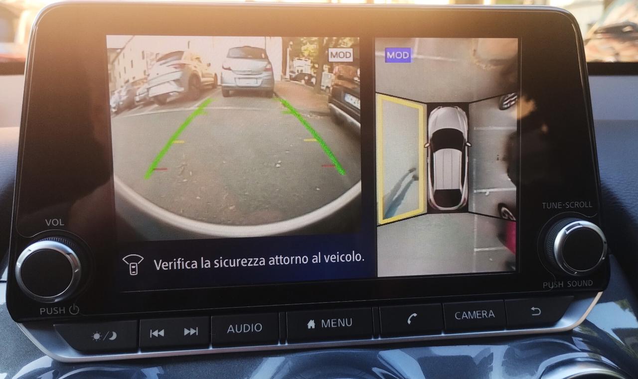 Nissan Juke 1.0 DIG-T 114 CV Tekna