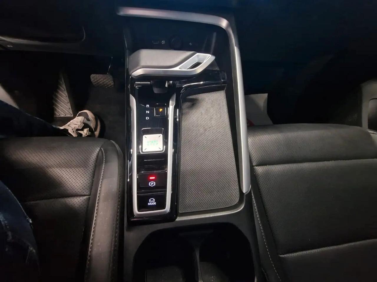 MG ZS (2024-->) ZS 1.5 Hybrid+ Luxury