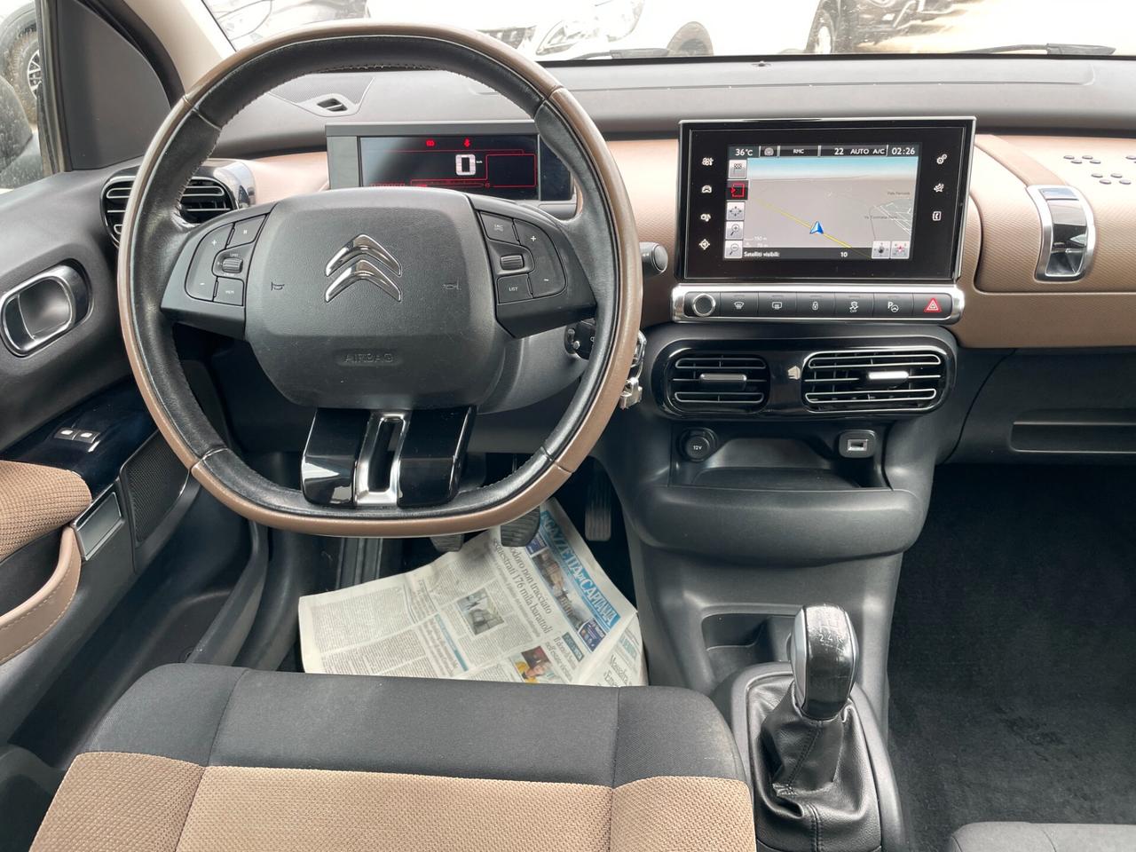 Citroen C4 Cactus 1.2 PureTech 82 Shine-NAVIGATORE