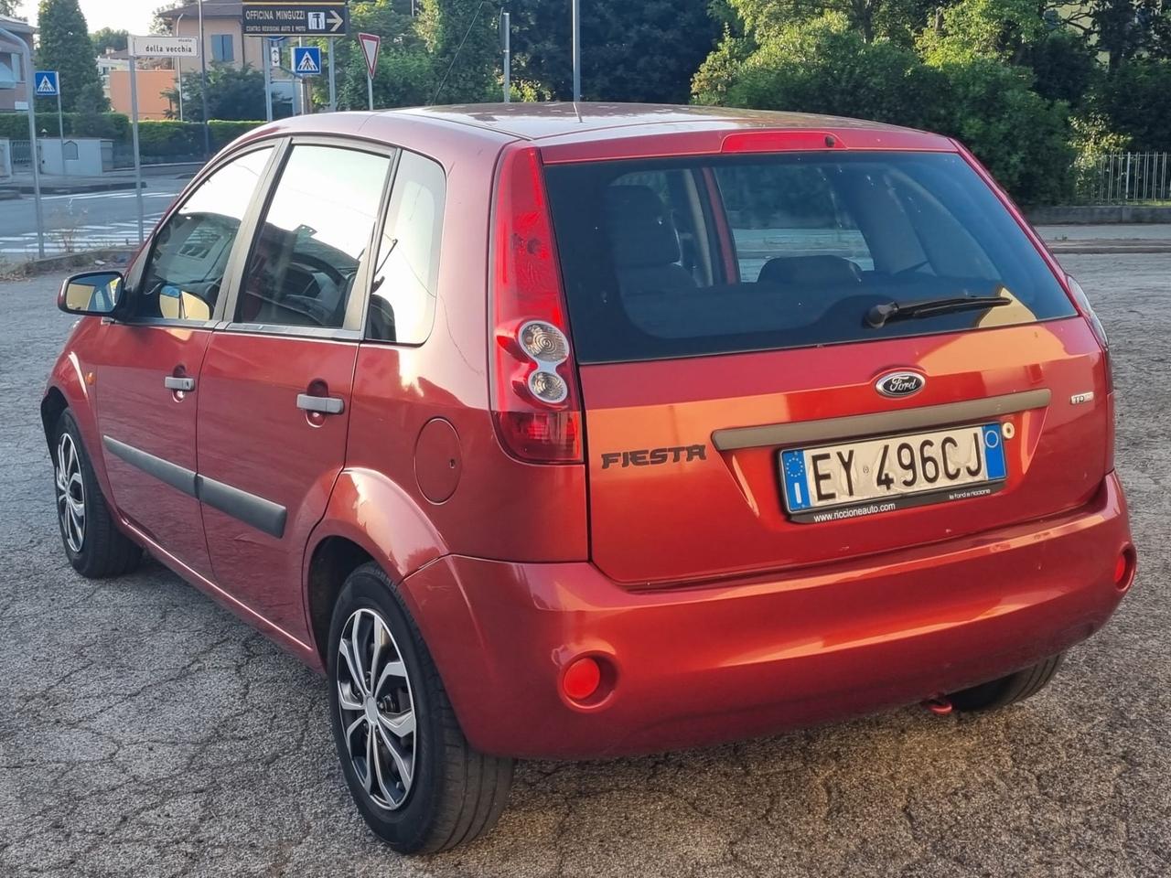 Ford Fiesta 1.4 TDCi 5p. Titanium