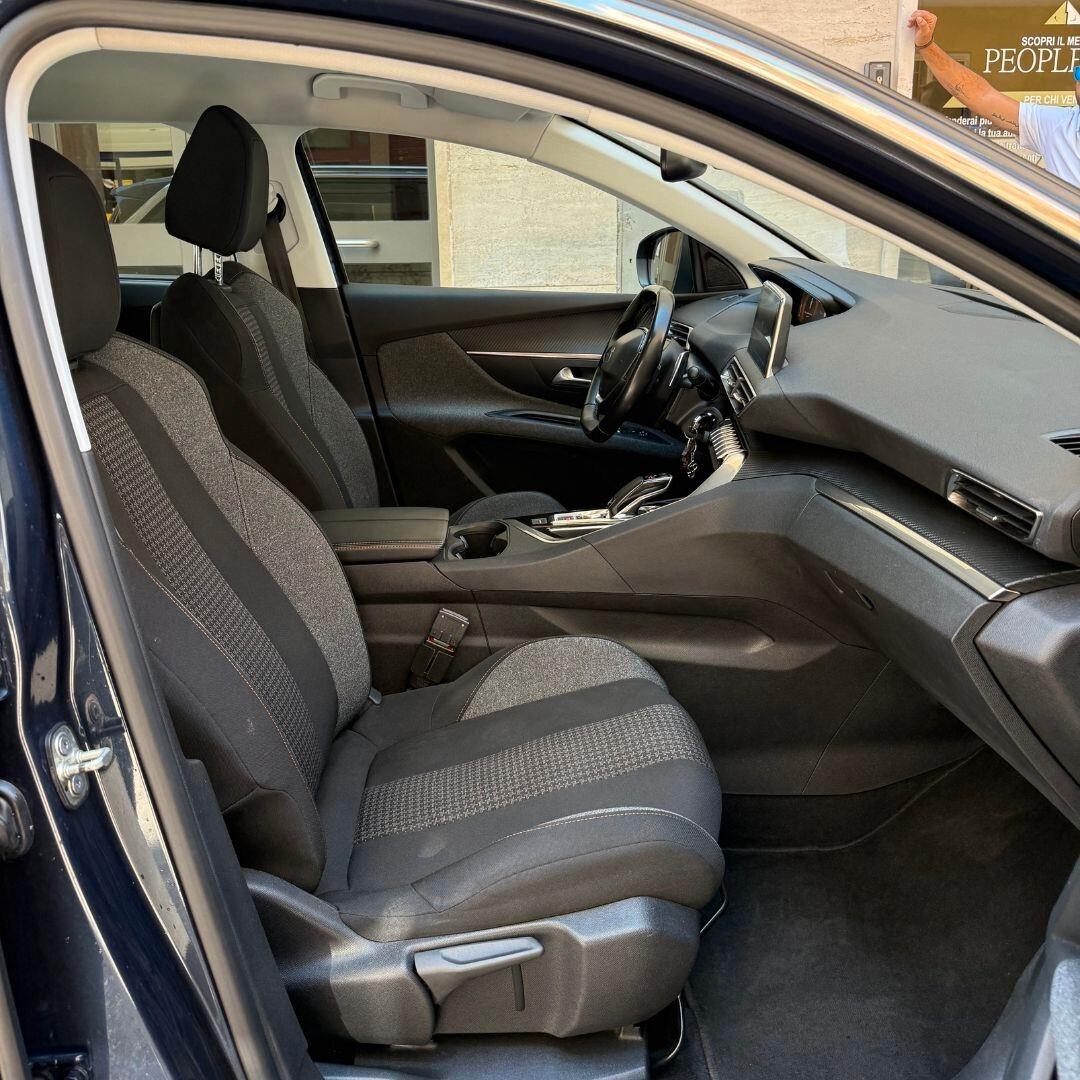 Peugeot 5008 BlueHDi 130cv Allure 7 posti