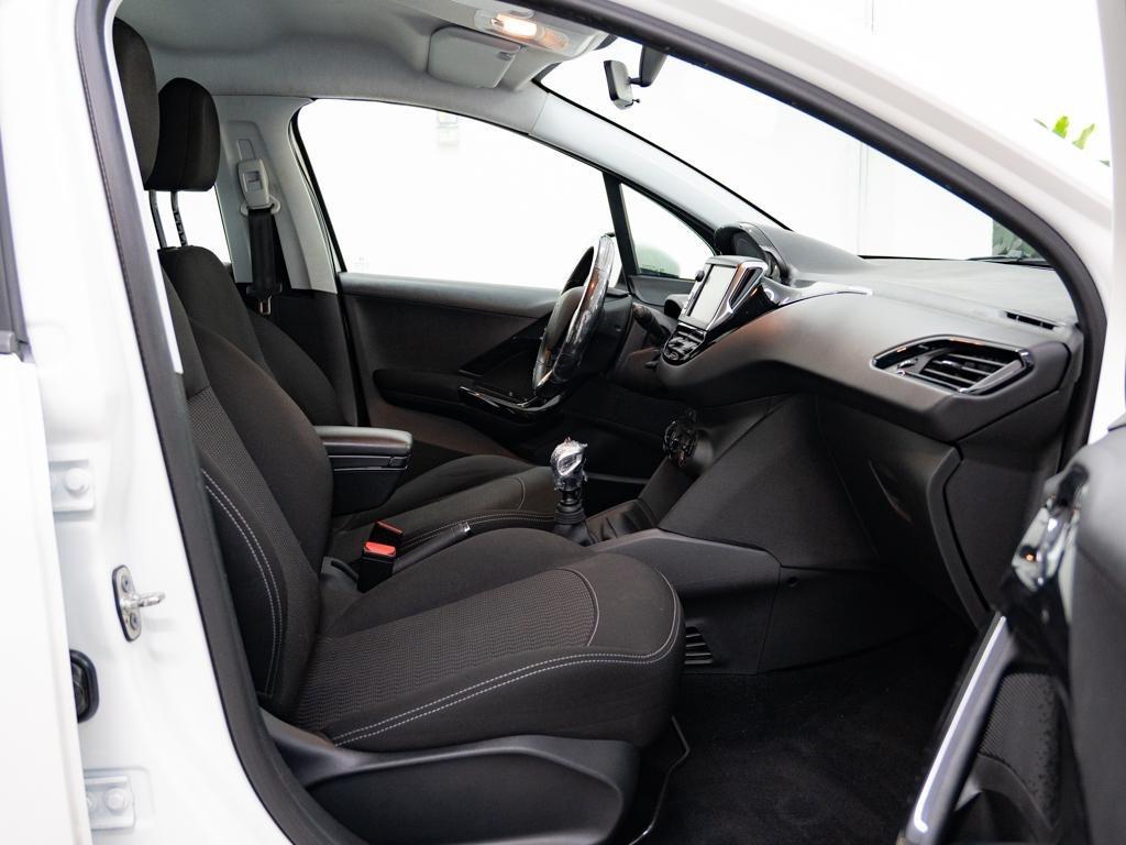 Peugeot 208 1.5 hdi