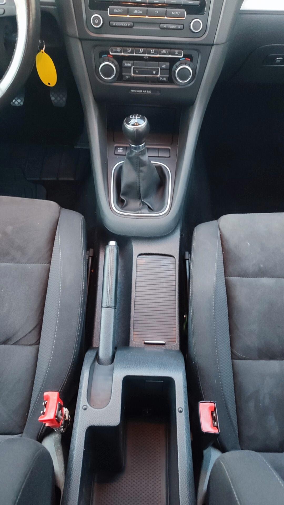 Volkswagen Golf 1.6 TDI DPF 5p. Highline