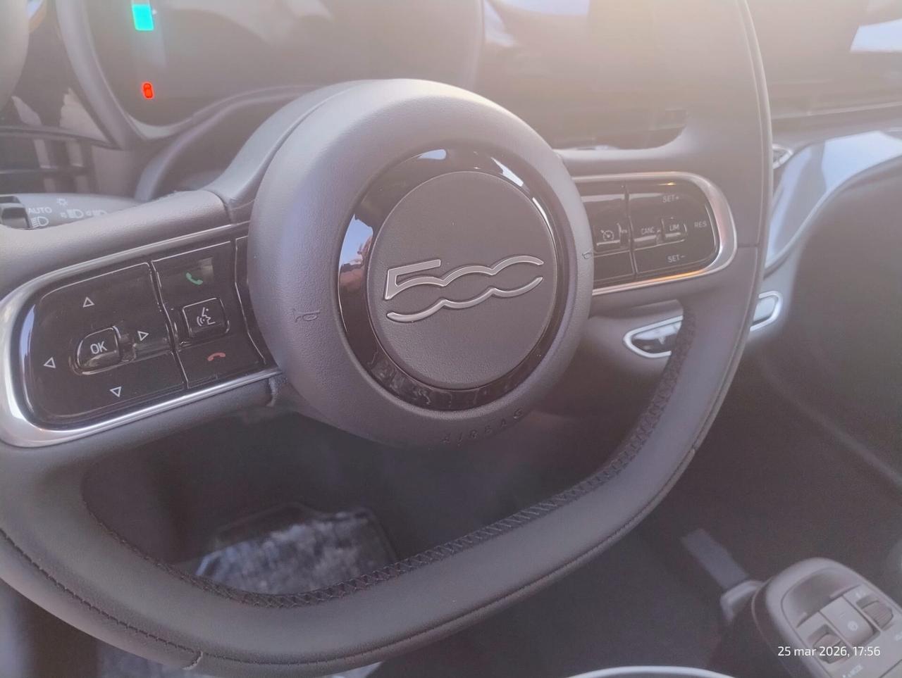 Fiat 500 500e Berlina 42 kWh Entry+Pack Tech