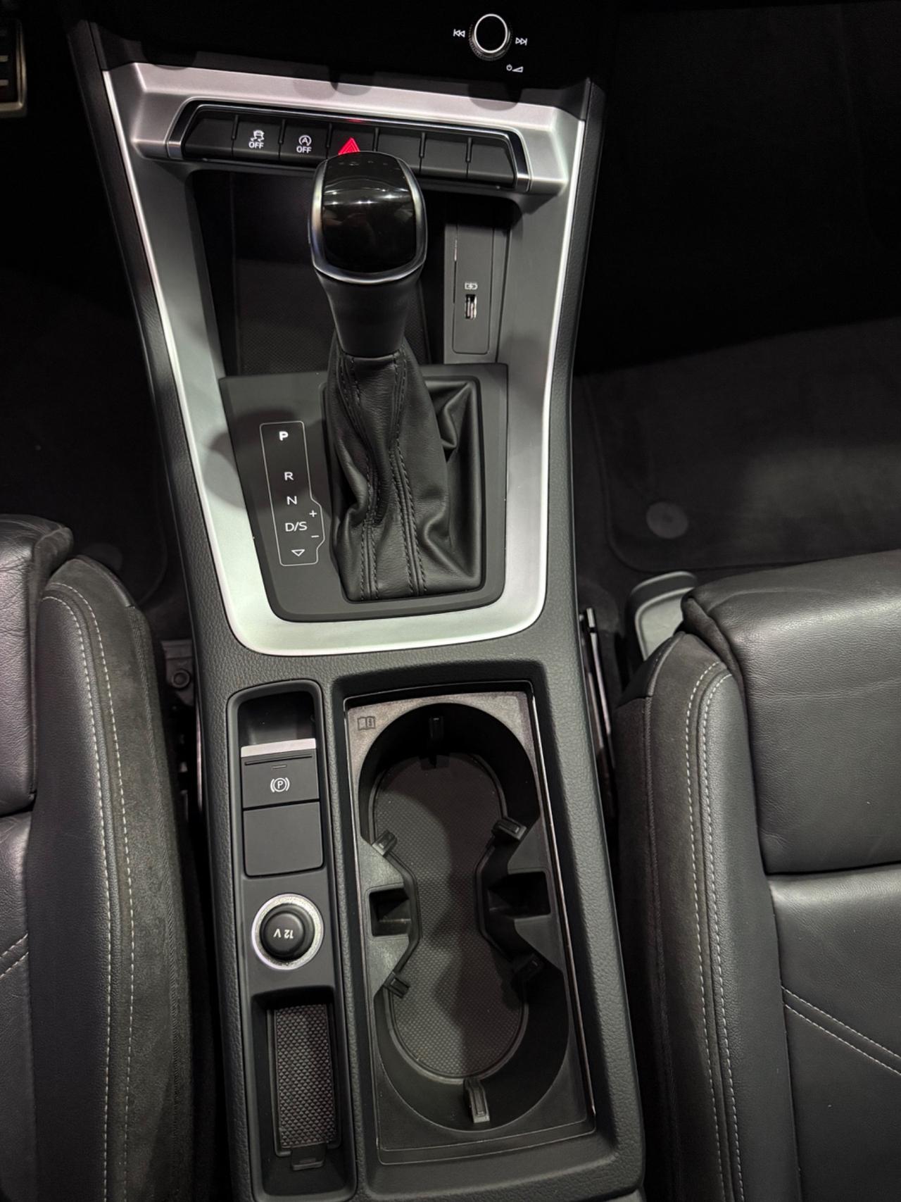 Audi Q3 40 TDI quattro S tronic S line edition