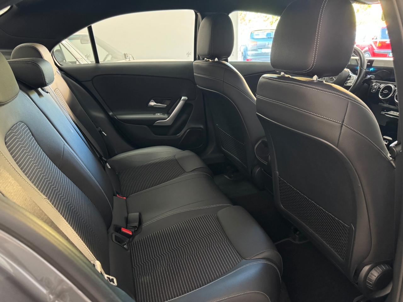 Mercedes-benz A 180 sedan d Automatic Executive pelle navi
