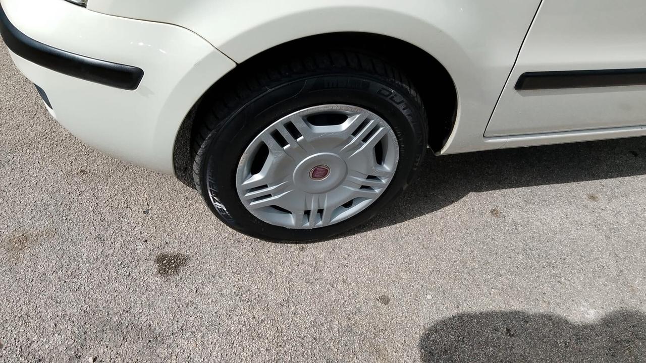 Fiat Panda 1.4 Natural Power neo patentati