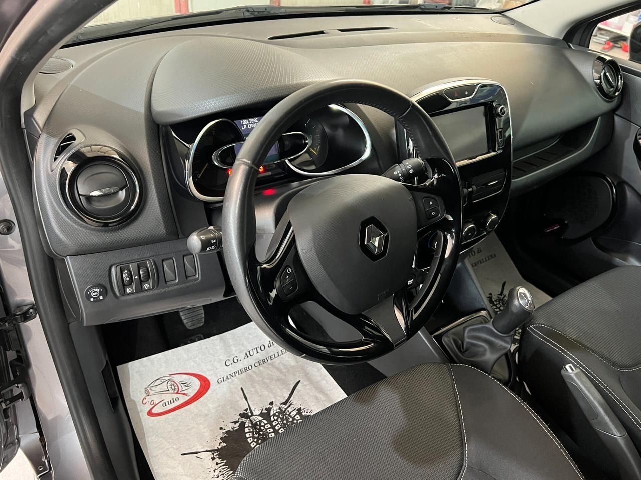Renault Clio 1.2 73 CV GPL - LIVE - 2013