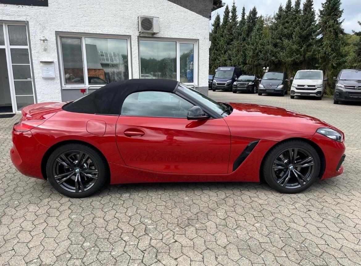 BMW Z4 Roadster sDrive 20i Sport Line