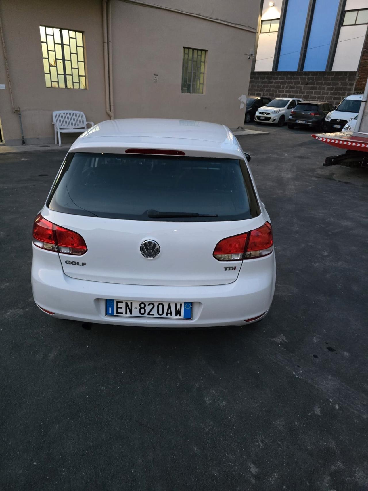 Volkswagen Golf 1.6 TDI DPF 5p. 2012