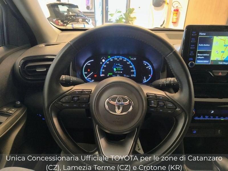 Toyota Yaris Cross 1.5 Hybrid 5p. E-CVT AWD-i Business