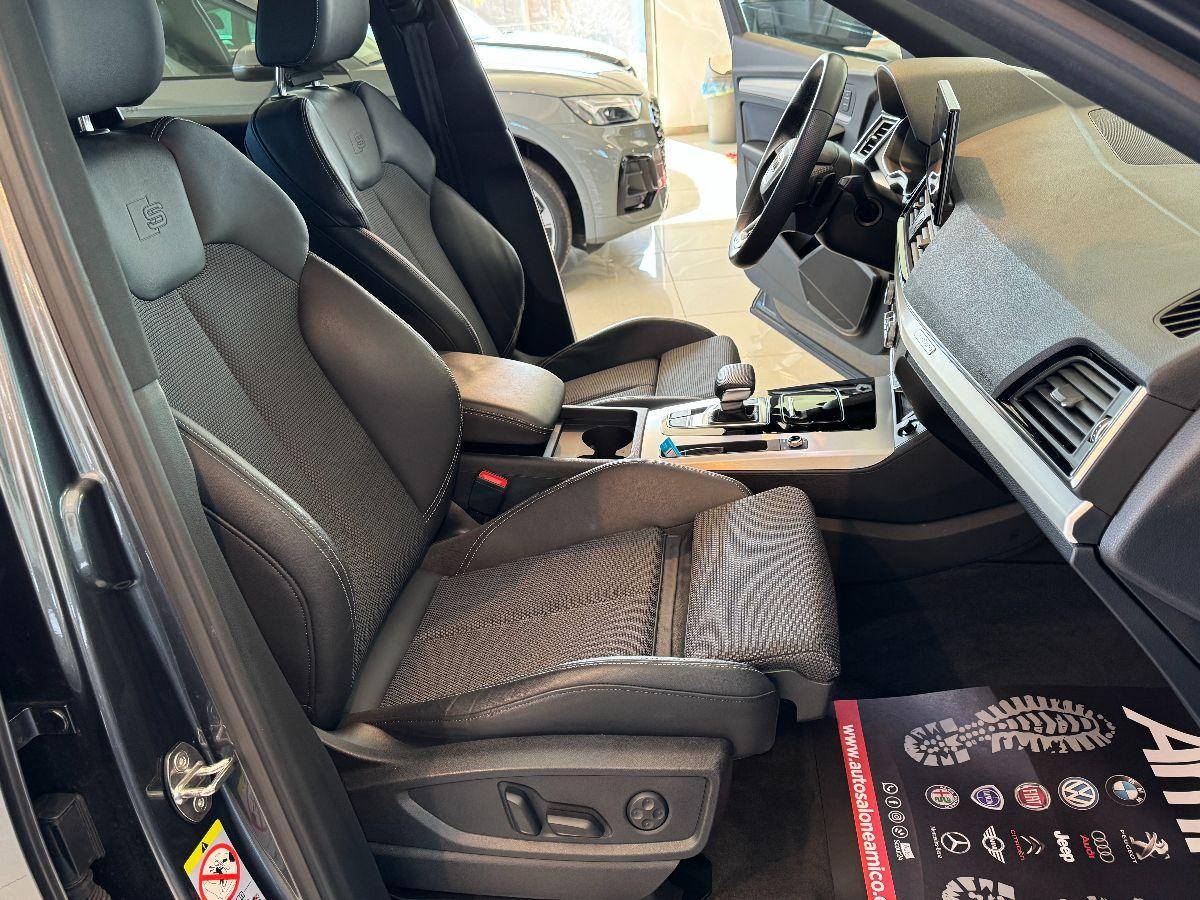 AUDI Q5 Sportback SPB 2.0 TDI quattro S-line Identity black