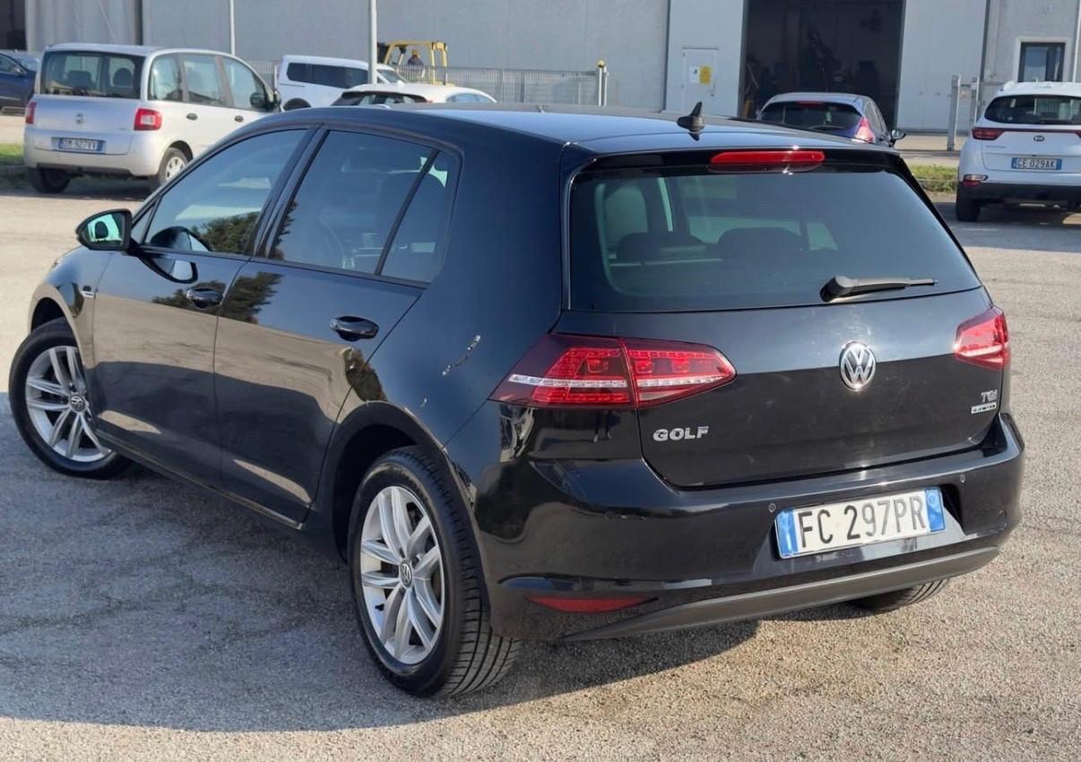 Volkswagen Golf 7 1.4 tgi 2016 cambio automatico