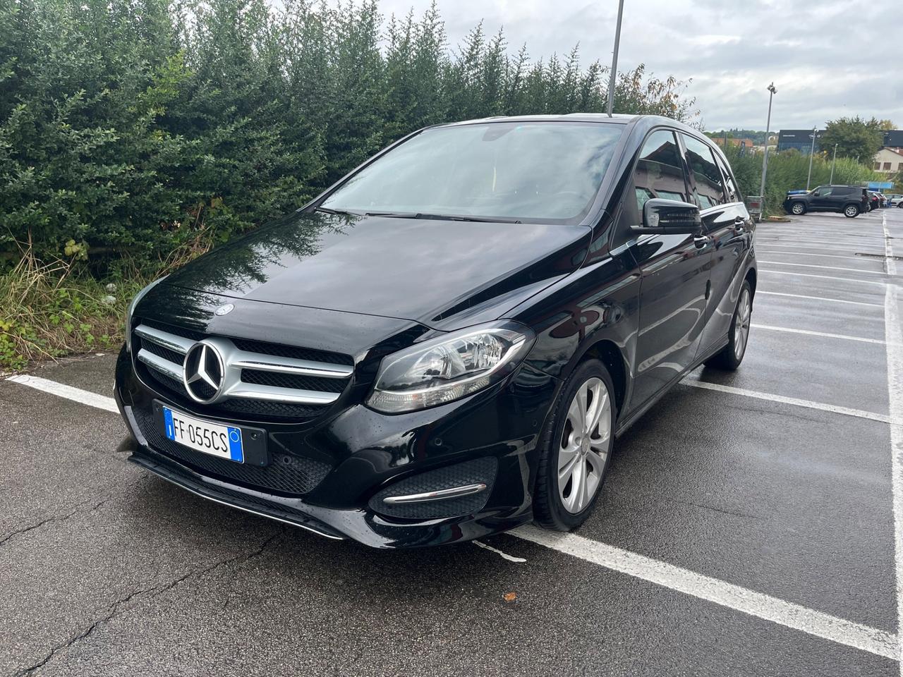 Mercedes-benz B 180 d Premium 2016
