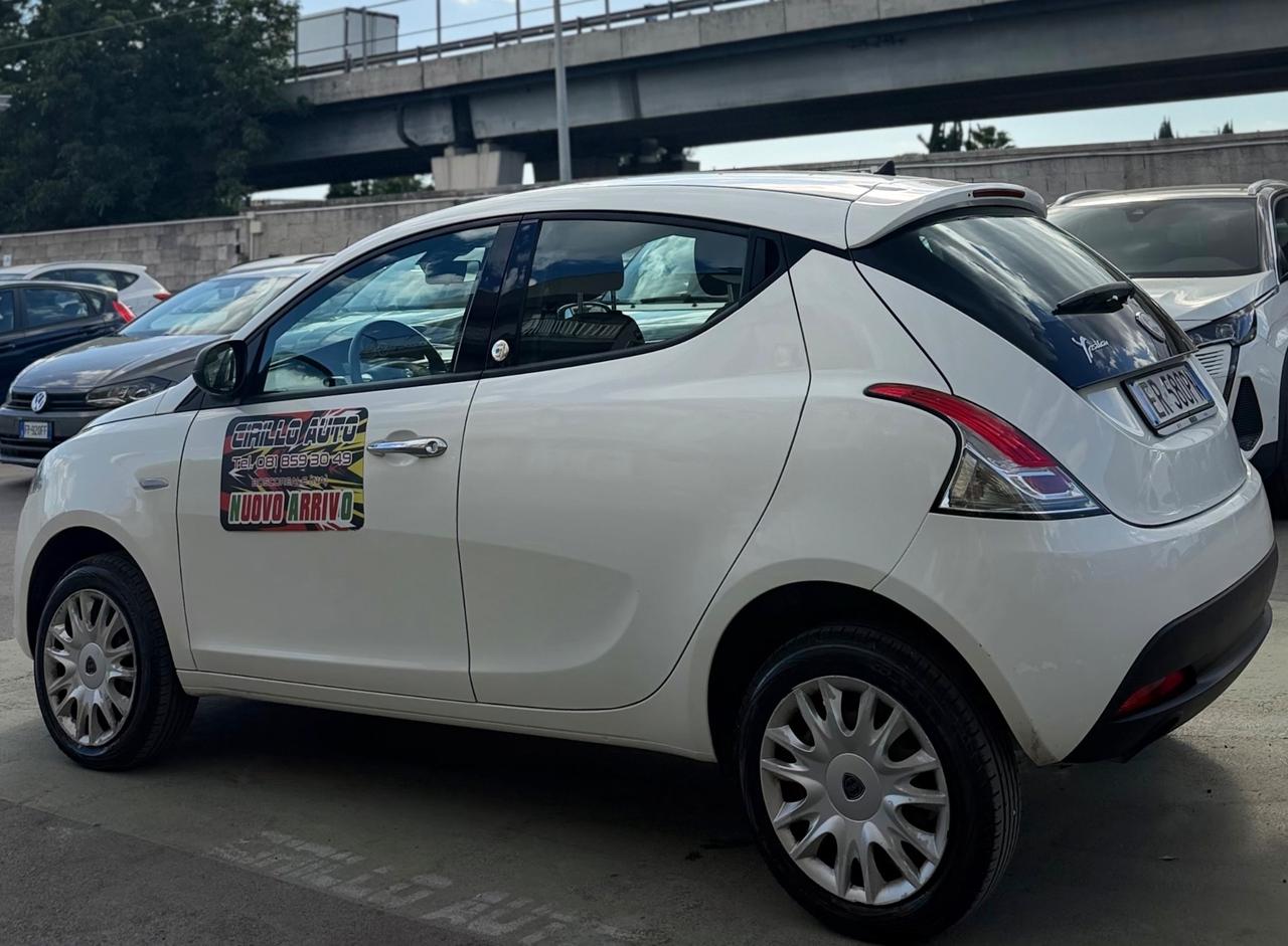 Lancia Ypsilon 0.9 Natural Power 84 Cv
