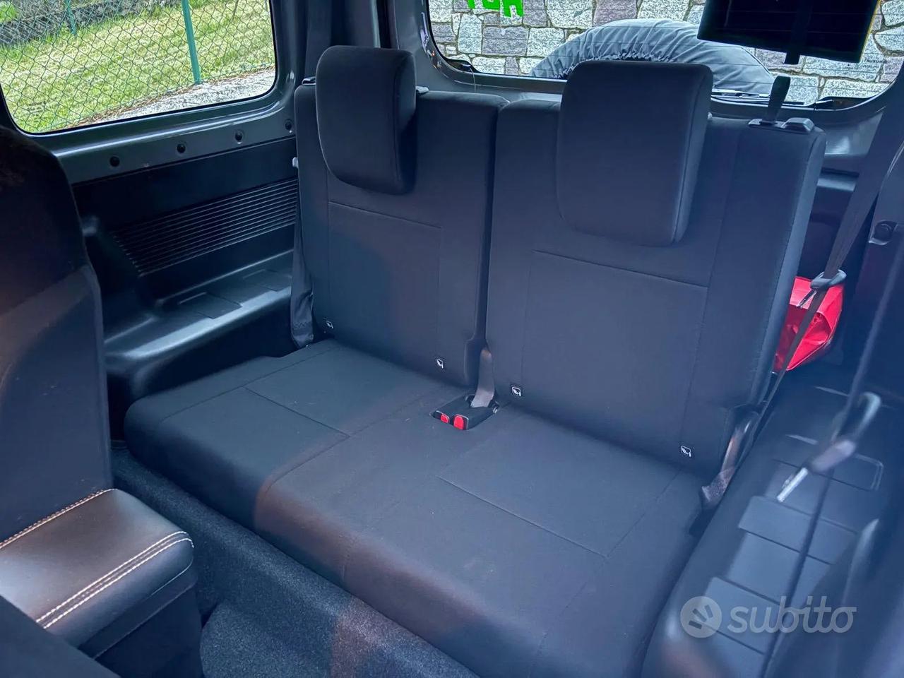 Suzuki Jimny autovettura 4 posti