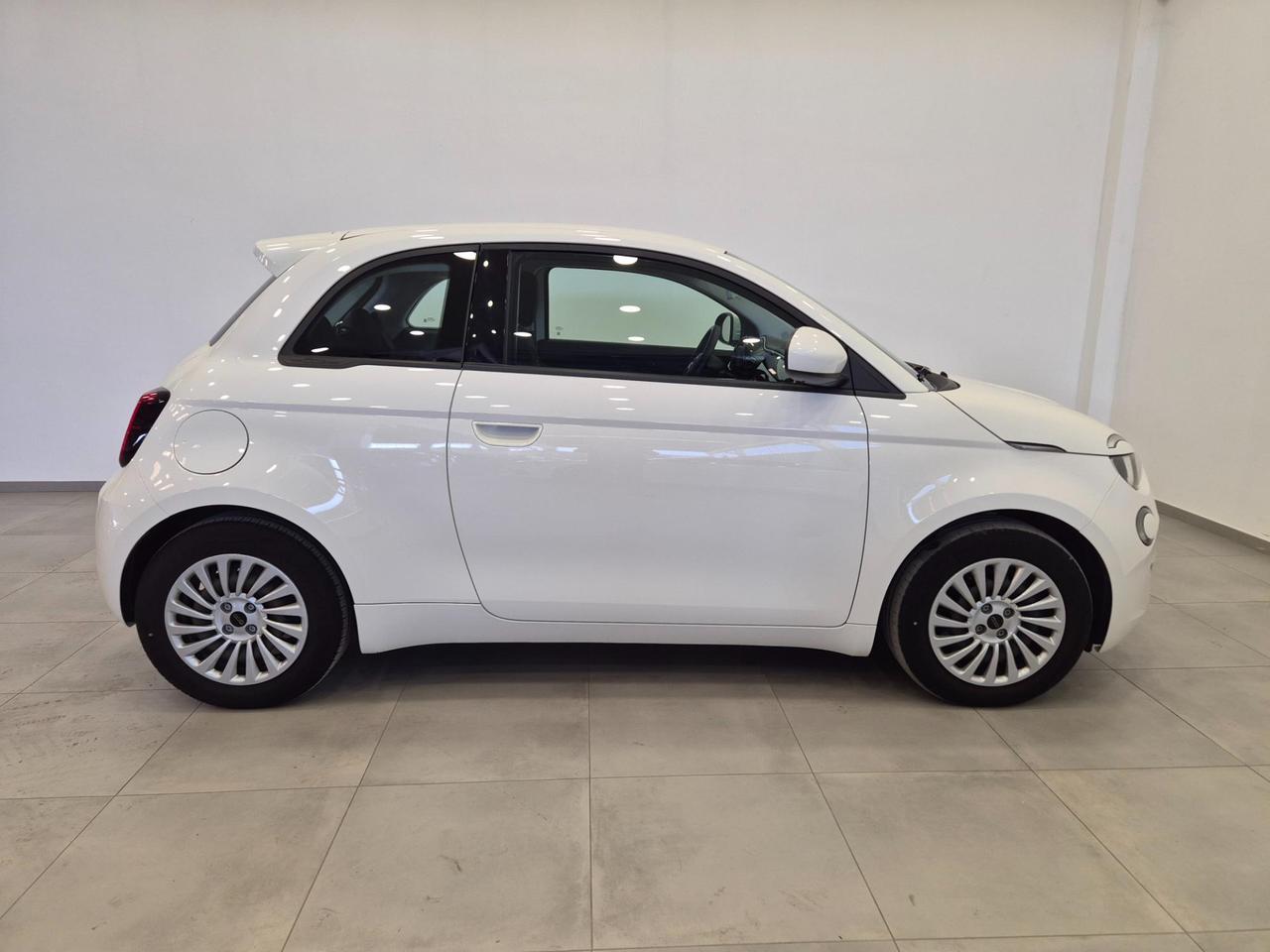 FIAT 500e 23,8 kWh Action IN PROMO