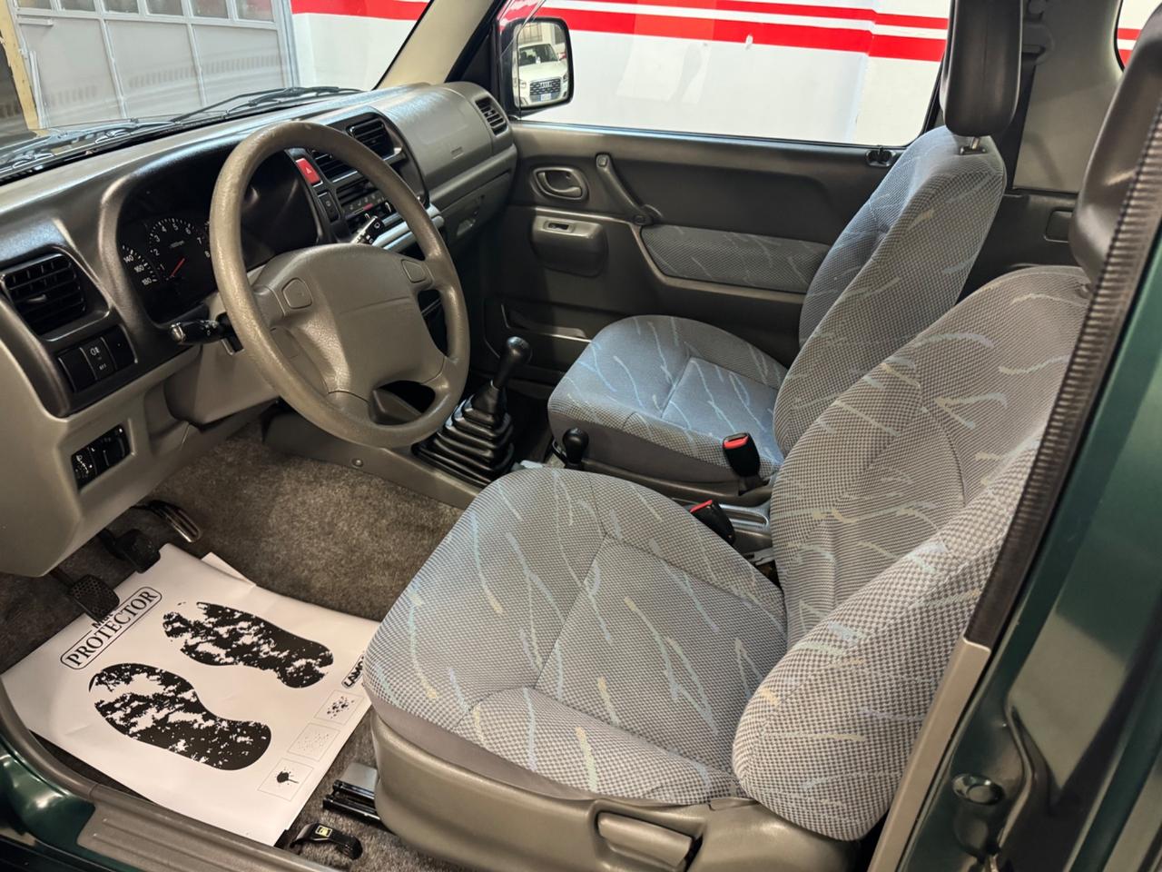 Suzuki Jimny 1.3i 16V cat 4WD JLX