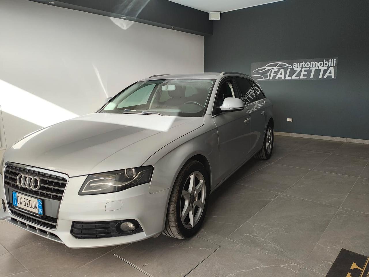 Audi A4 Avant 2.0 TDI 143CV tagliandata