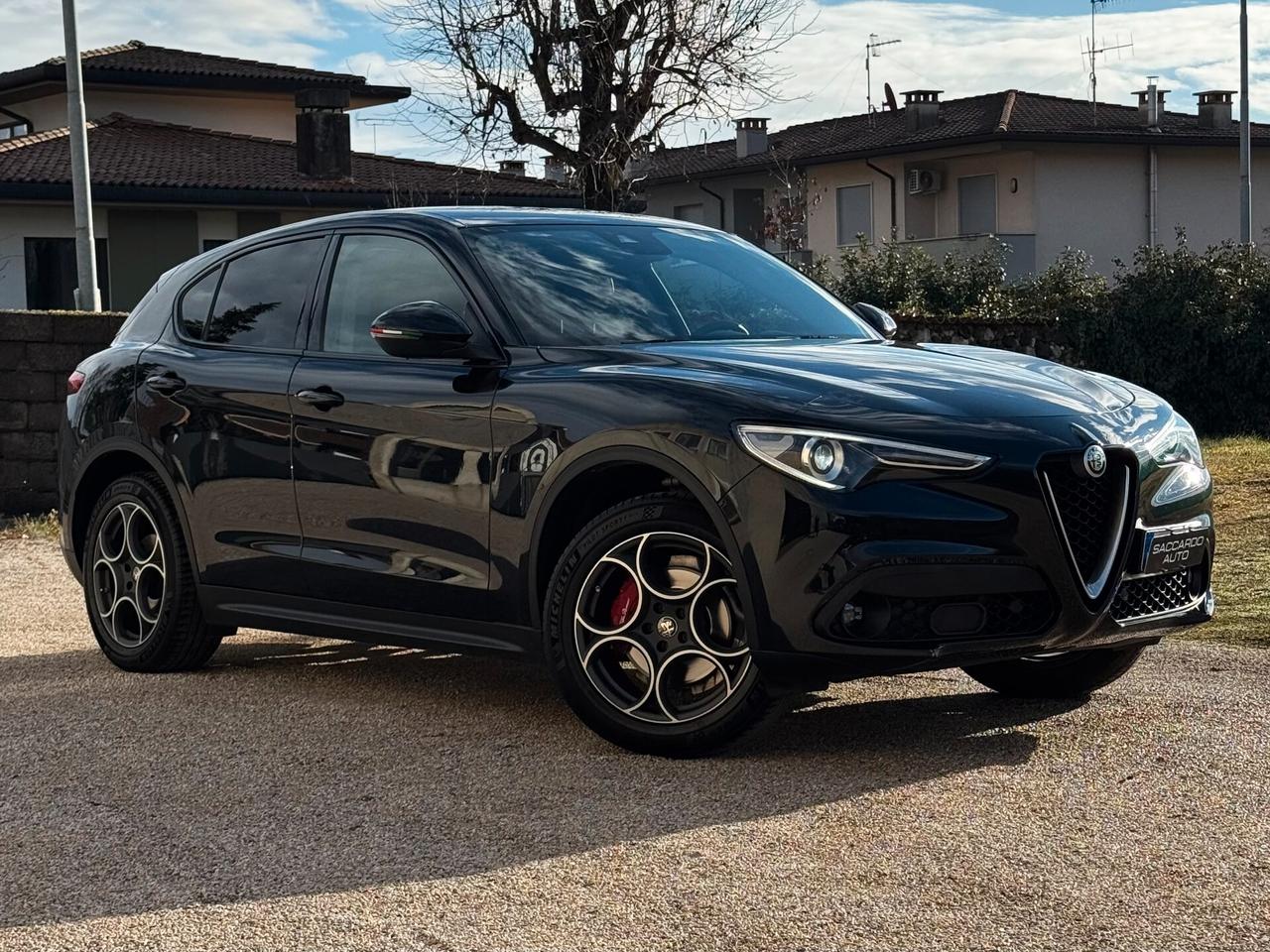Alfa Romeo Stelvio 2.2 Executive Q4 AT8 210cv | PREZZO PROMO