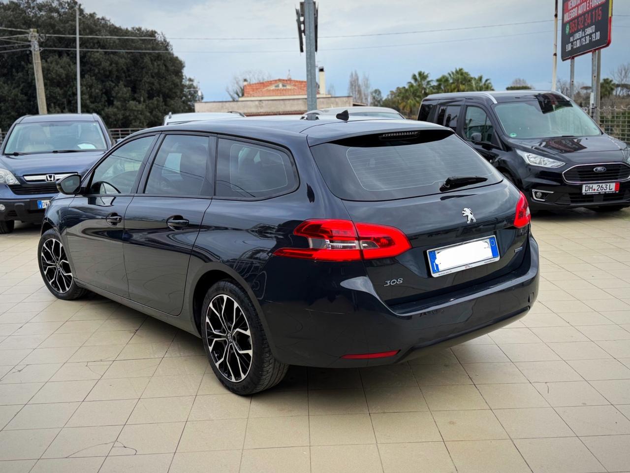 Peugeot 308 BlueHDi 120 S&S SW Business Garanzia 12 Mesi
