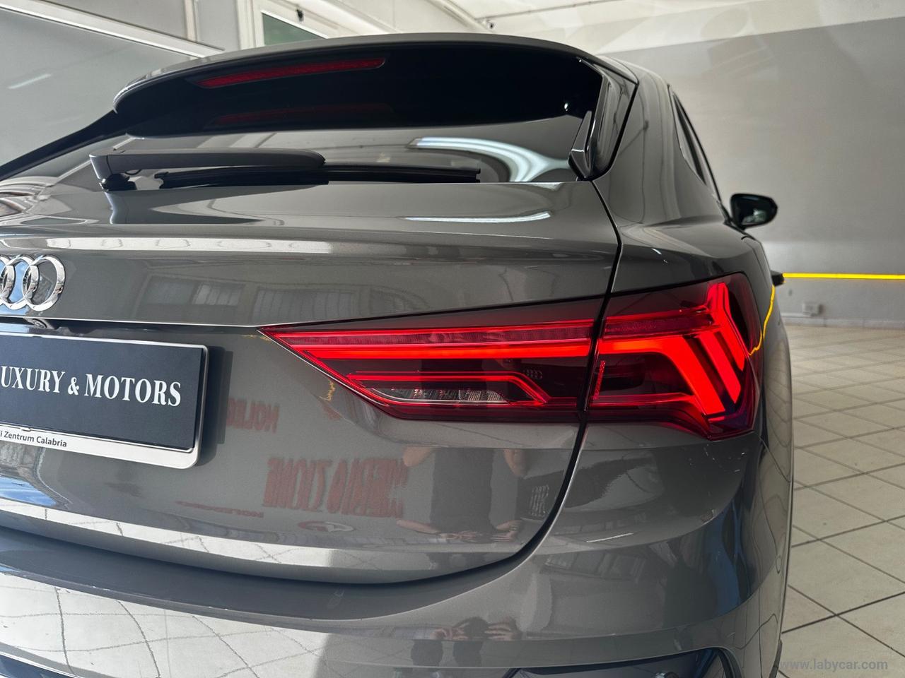 AUDI Q3 SPB 35 TFSI Business Plus