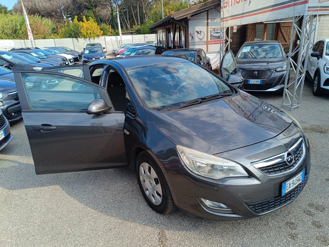 Opel Astra 1.7 CDTI 110CV 5 porte Cosmo