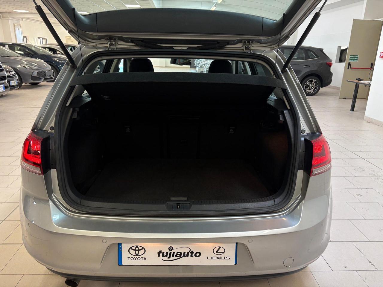 Volkswagen Golf 5p 1.6 tdi (btdi) Comfortline 110