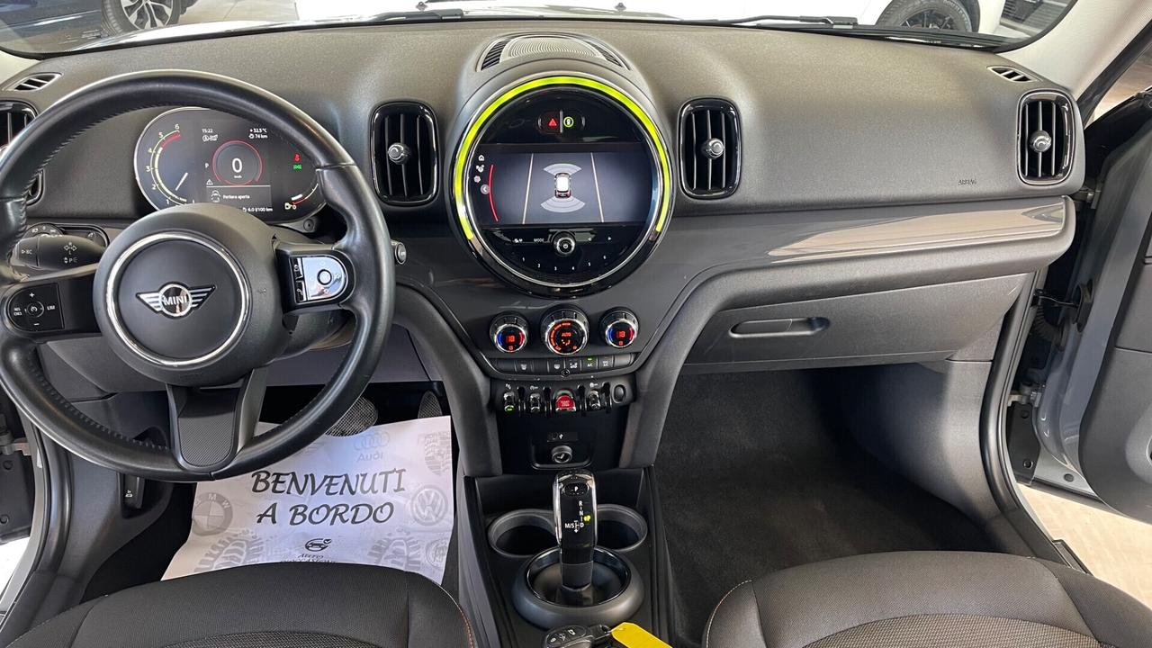 Mini Cooper Countryman 1.5 One D Essential