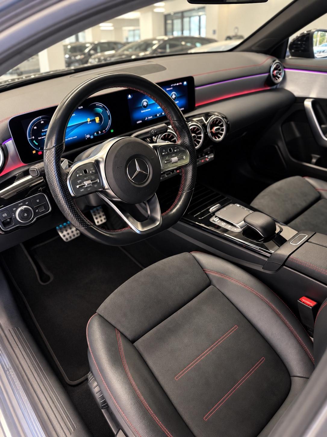 MERCEDES CLA 200 d Shooting Brake Premium AMG