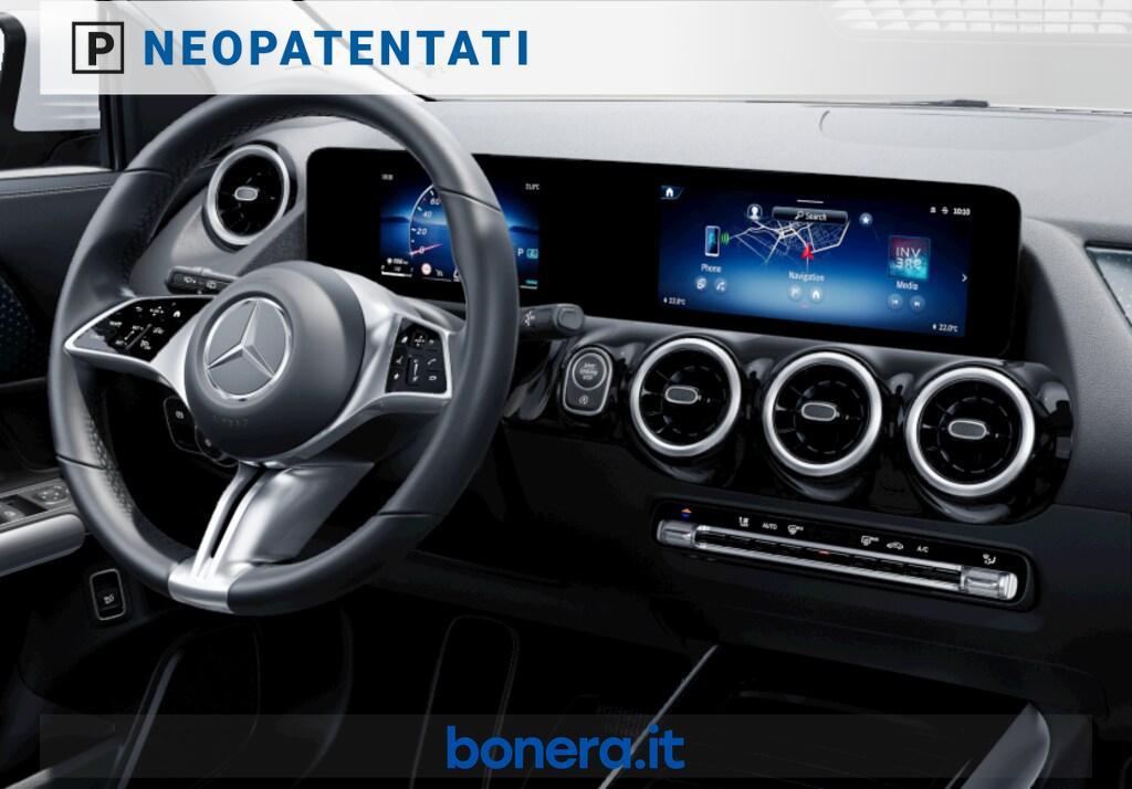 Mercedes GLA 180 180 Progressive Advanced 7G-DCT