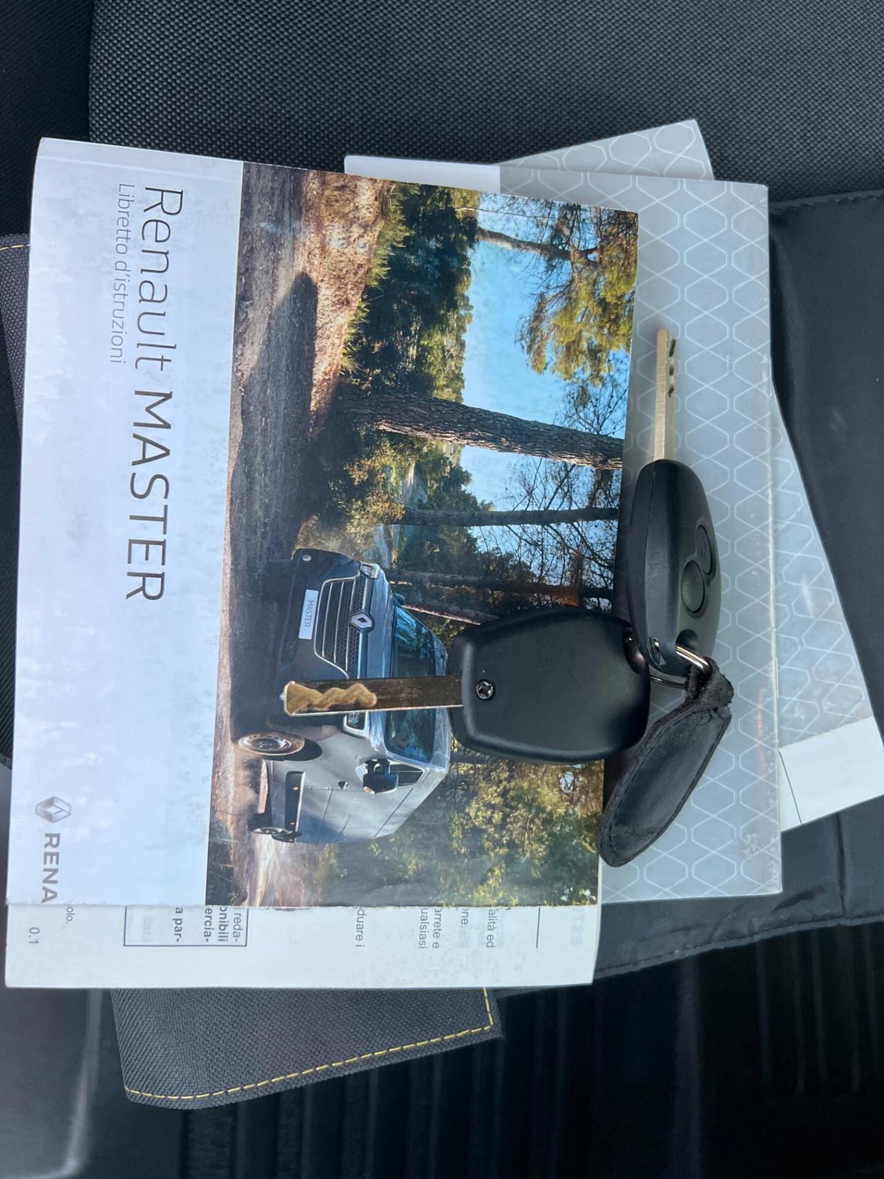 RENAULT MASTER 2.3 / UNICO PROPRIETARIO / 98.000 KM