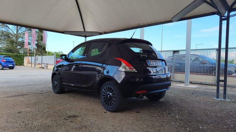 Lancia Ypsilon 1.2 69cv Elefantino