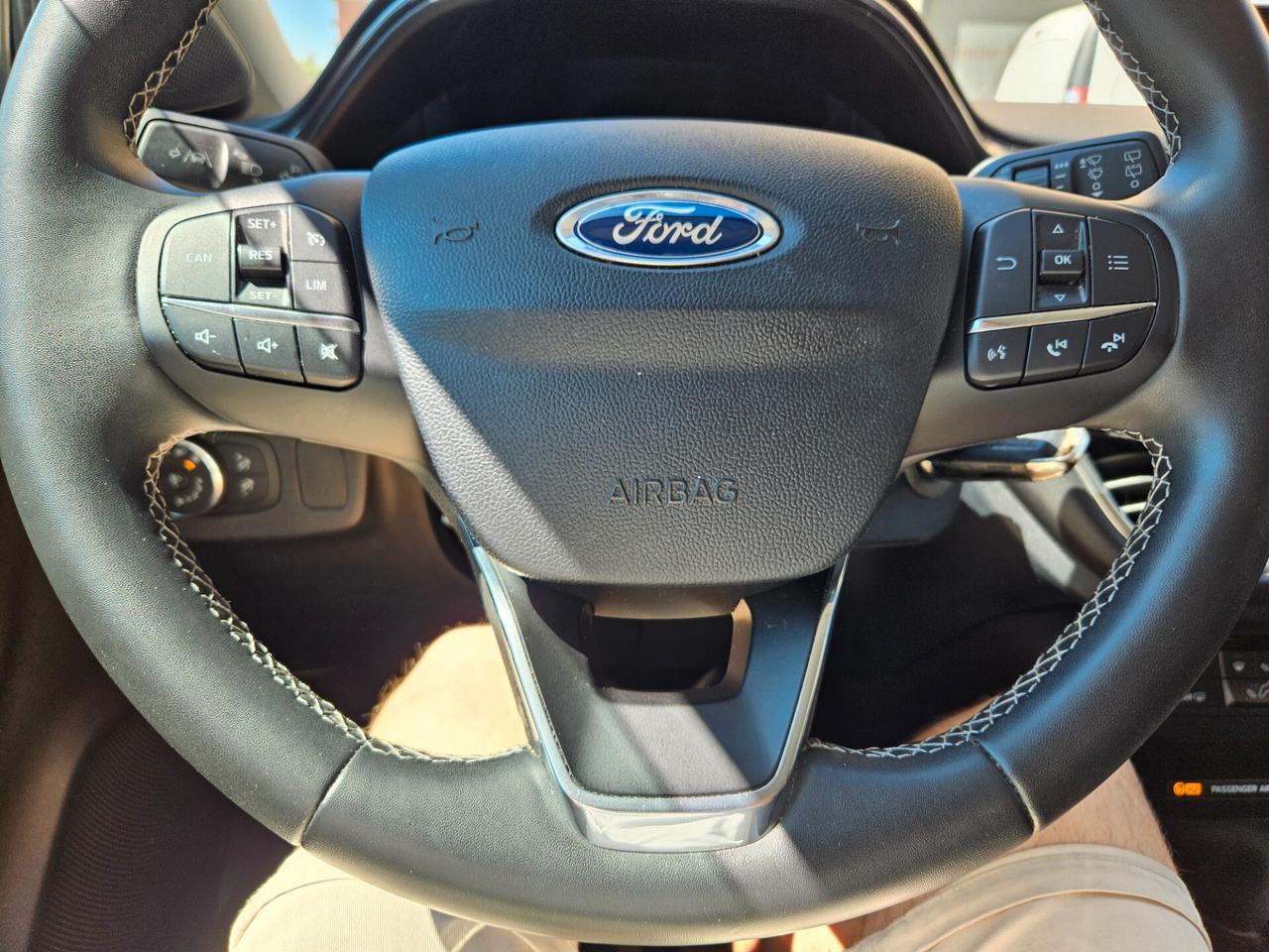 FORD PUMA 1000 HYBRID DICEMBRE 2021 KM CERTIFICATI