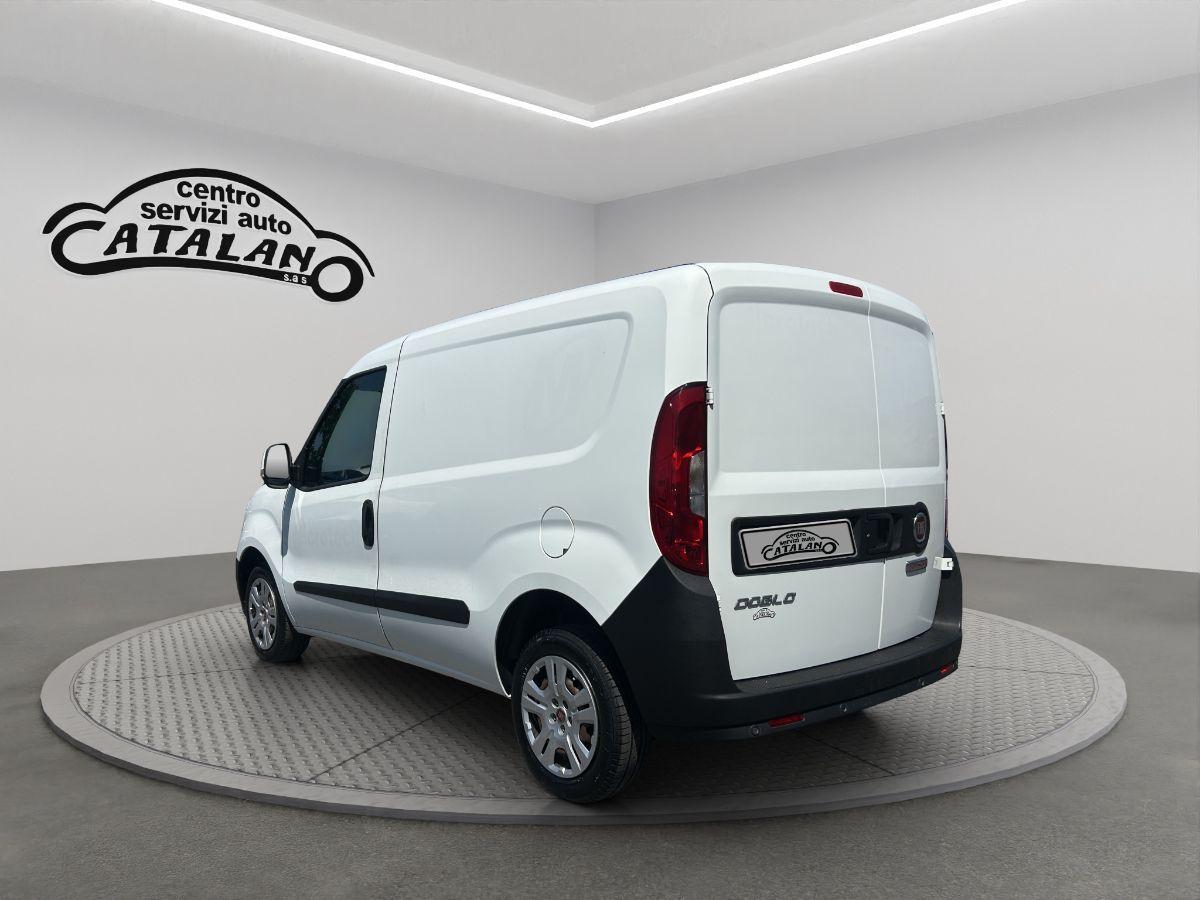 FIAT DOBLO' 1.3MJT 16V 90CV + IVA NAVIGATORE