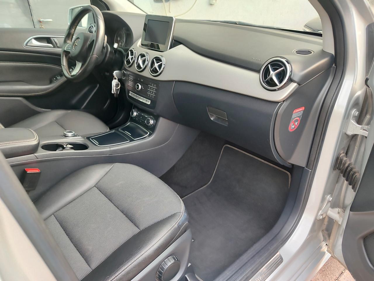Mercedes-benz B 180 CDI Automatic Sport