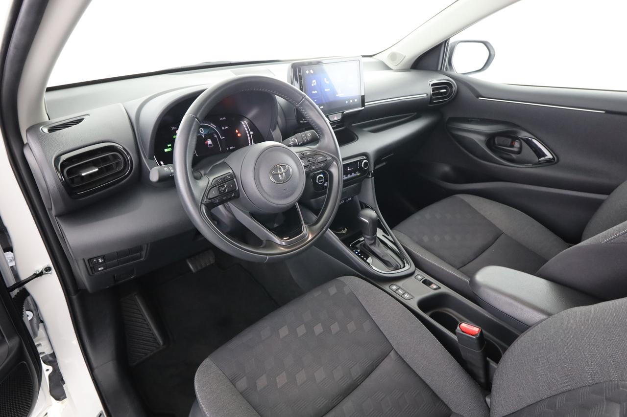 TOYOTA Yaris 4ª serie Yaris 1.5 Hybrid 5 porte Trend