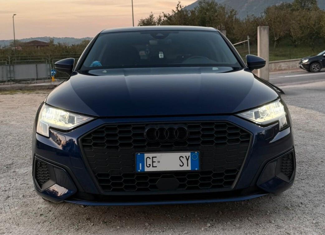 Audi A3 SPB 35 TDI S tronic BLACK