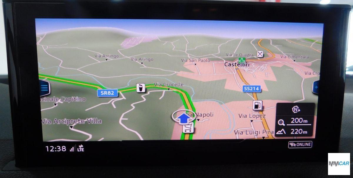 AUDI - Q2 - 35 TFSI S tronic Business Advanced