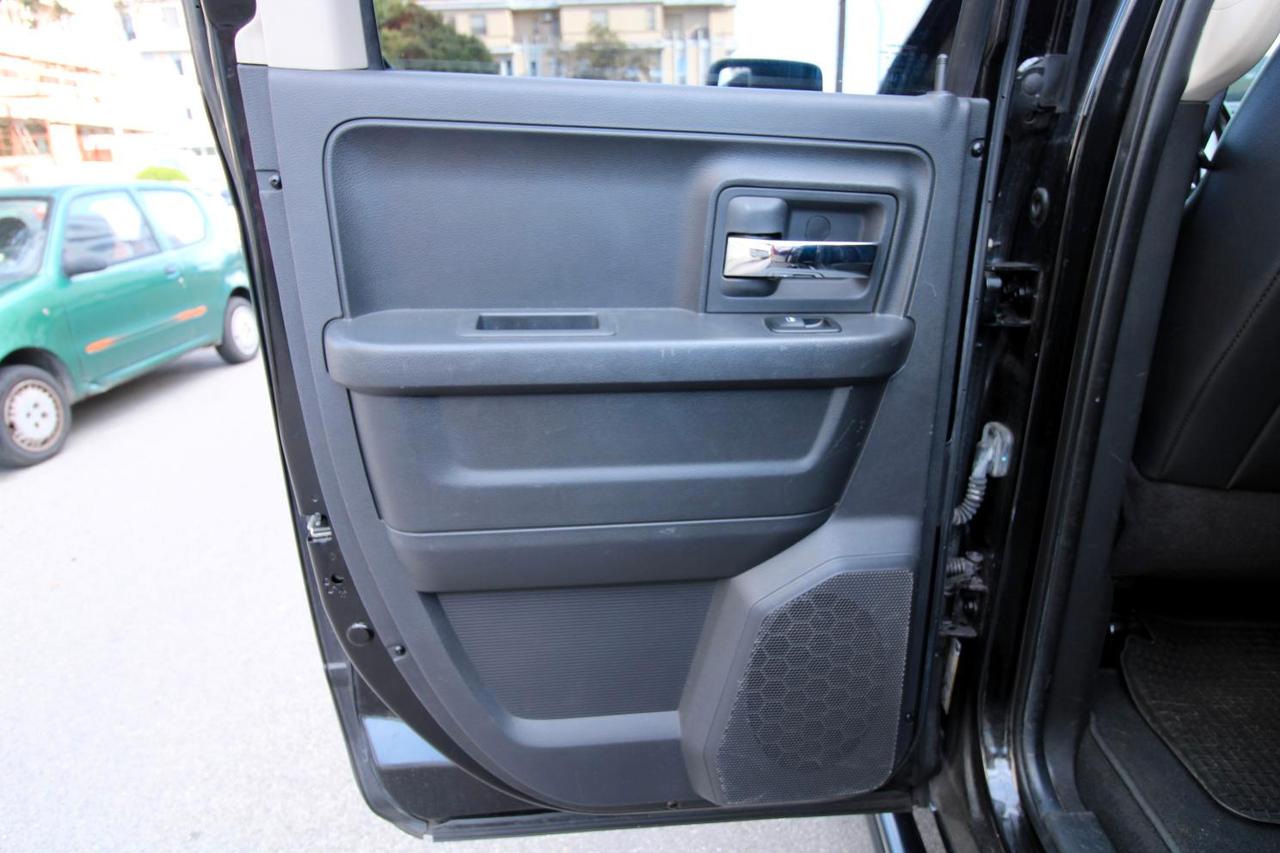 Dodge RAM 5.7L VB 396CV IMPIANTO A GAS AUTOCARRO